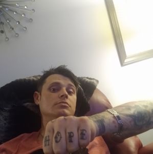 Meet your Posher, Adam